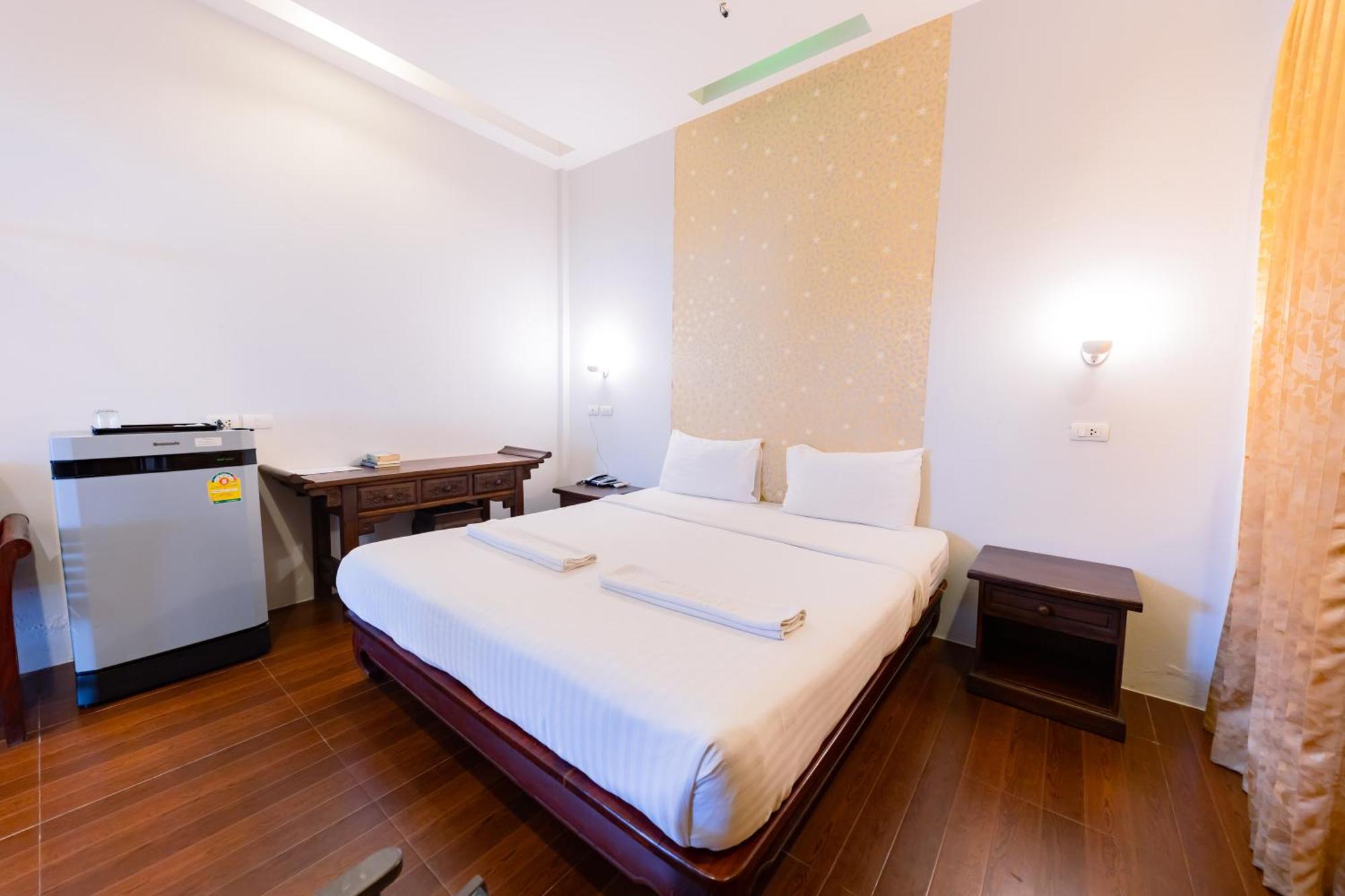 Sleep Hotel - Sha Certified スラート・ターニー エクステリア 写真
